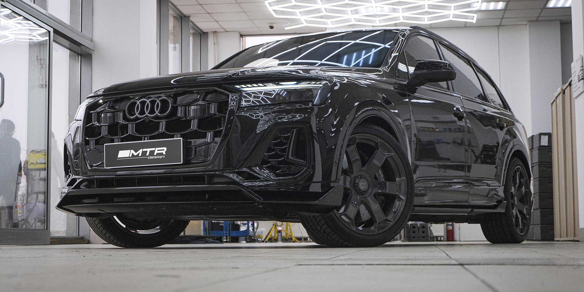 Audi SQ7 / Q7 S-Line (4M)
